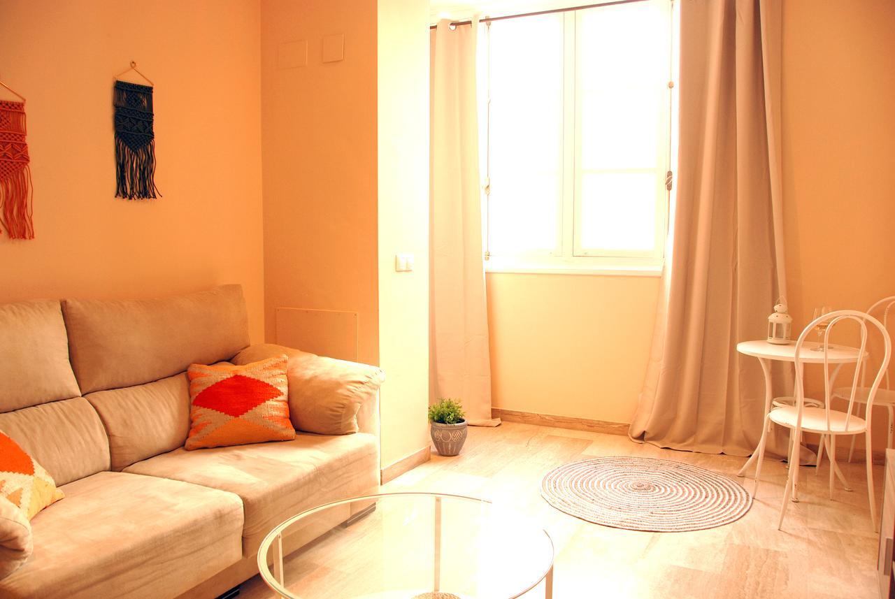 Apartamentos La Caleta De Cádiz Exterior photo