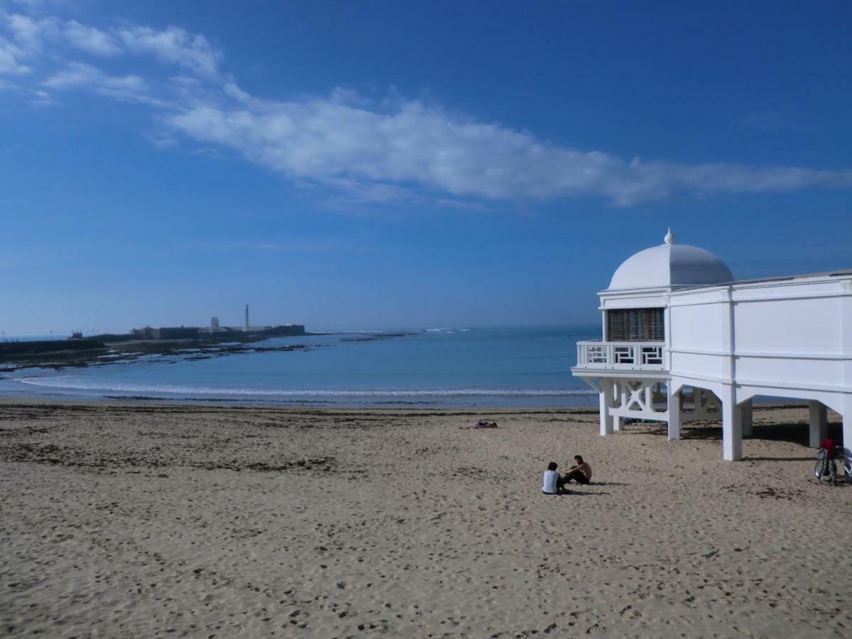 Apartamentos La Caleta De Cádiz Exterior photo